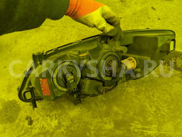 Фара Opel Zafira оригинальный номер 90582084